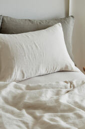 Bedfolk Clay Linen Pillowcases, Set of 2 - thumbnail 1