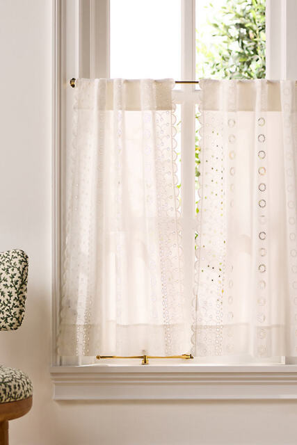 Sigrid Cotton Embroidered Scalloped Café Curtain, Set of 2