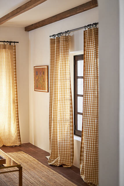 Gingham Curtain - image 1