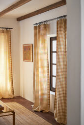 Gingham Curtain - thumbnail 1