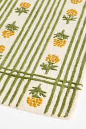 Tufted & Hooked Wool Floral Rug - thumbnail 2