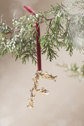 Aurelia Gold Monogram Ornament - thumbnail 1