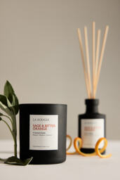 La Bougie Sage & Bitter Orange Candle - thumbnail 2
