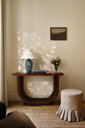 Ember Carved Ceramic Scallop Shade Table Lamp - thumbnail 3