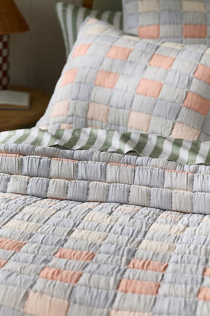 Sonya Matelassé Bedspread - image 1