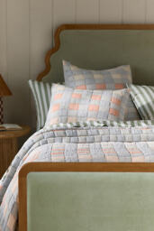 Sonya Matelassé Bedspread - thumbnail 3