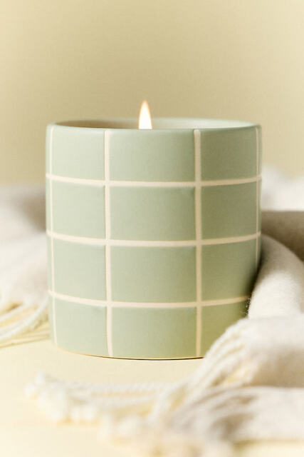 Checkered Floral Golden Petals & Cashmere Ceramic Candle - image 1