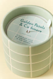 Checkered Floral Golden Petals & Cashmere Ceramic Candle - thumbnail 3