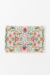 MINDTHEGAP Susie Q Wool Hand-Tufted Rug - thumbnail 3