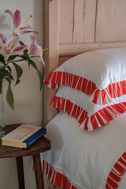 Sukun x Atelier Raff Candy Cane Collection Cotton Sateen Pillowcase, Set of 2 - image 1