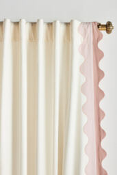 Maeve Scalloped Cotton Curtain - thumbnail 2