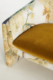 Judarn Sculptural Sofa - thumbnail 5