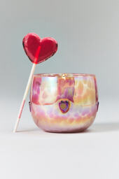 Luster Heart Fruity Vanilla & Dark Plum Valentine's Day Icon Glass Candle - thumbnail 3