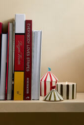 Zesty Lemons London Tomato Leaf Carnival Ceramic Candle - thumbnail 3