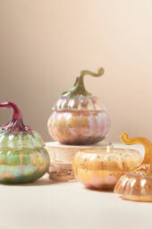 Gourmand Pumpkin Sweet Vanilla Mini Glass Pumpkin Candle - thumbnail 2