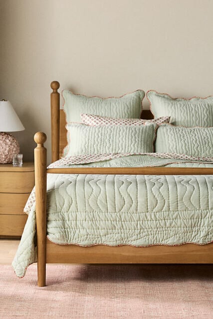 Iluka Cotton Solid Floral Edge Quilted Bedspread - image 1