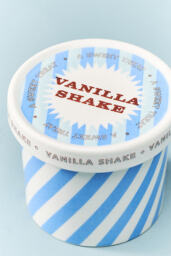 Gourmand Vanilla Shake Ceramic Ice Cream Pint Candle - thumbnail 3