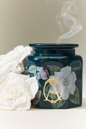 Apothecary 18 Floral Night Gardenia Ceramic Candle - thumbnail 5