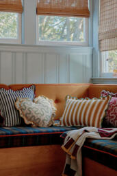 Matilda Goad & Co. Scalloped Cushion - thumbnail 5