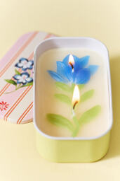 Maeve Floral Orchid & Amber Tinned Candle - thumbnail 1