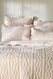 Iluka Cotton Solid Floral Edge Quilted Bedspread