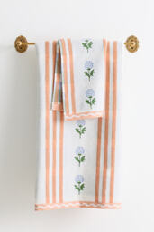 Tess Cotton Woven Floral Towel Collection - thumbnail 2