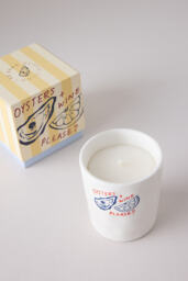 Zesty Lemons London St Ives Beach Club: Sea Salt & Driftwood Oyster Candle - thumbnail 3