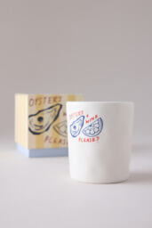 Zesty Lemons London St Ives Beach Club: Sea Salt & Driftwood Oyster Candle - thumbnail 2