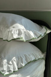 Sukun Provence Olive Cotton Sateen Pillowcase, Set of 2 - thumbnail 1