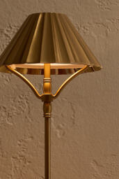 Ludlow Portland Cordless Table Lamp - thumbnail 2