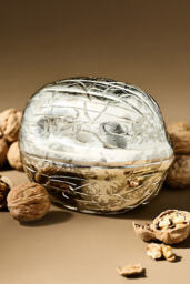 Metal Walnut Gourmand Sugared Walnut & Spice Figural Candle