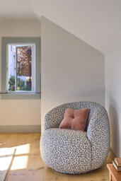 Cosette Swivel Chair - thumbnail 1