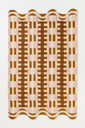 Tufted Wool Geometric Scalloped Rug - thumbnail 3