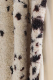 Speckle Printed Faux-Fur Throw Blanket - thumbnail 2