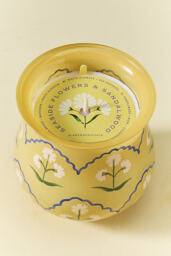 Scandi Floral Seaside Flowers & Sandalwood Glass Candle - thumbnail 3