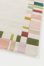 Tufted Wool Geometric Border Rug - thumbnail 2