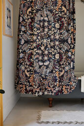 Lacey Cotton Shower Curtain - thumbnail 2