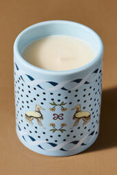 Maeve Scarf Fruity Vanilla Bean & Apple Ceramic Candle - thumbnail 2