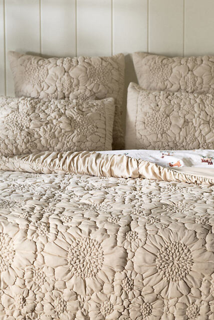 Dahlia Cotton Jersey Floral Quilted Bedspread - image 1