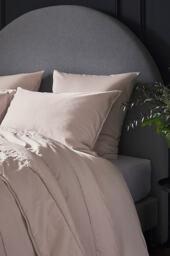 Bedfolk Rose Luxe Cotton Pillowcases, Set of 2