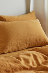 Bedfolk Ochre Linen Pillowcases, Set of 2 - thumbnail 1