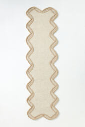 Tufted Wool Scalloped Border Rug - thumbnail 5