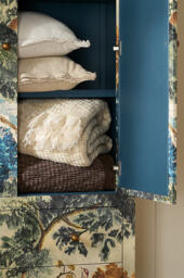 Gauze Fringe Woven Throw Blanket - thumbnail 2