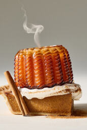 The Gather Candle by Anthropologie: Pumpkin Sweet Vanilla - thumbnail 2