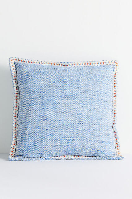 Bermuda Woven Embellished Edge Indoor/Outdoor Cushion - image 1