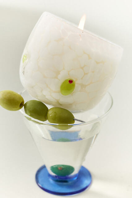 Martini Spring Icon Gourmand Dirty Martini Glass Candle - image 1