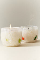 Martini Spring Icon Gourmand Dirty Martini Glass Candle - thumbnail 3