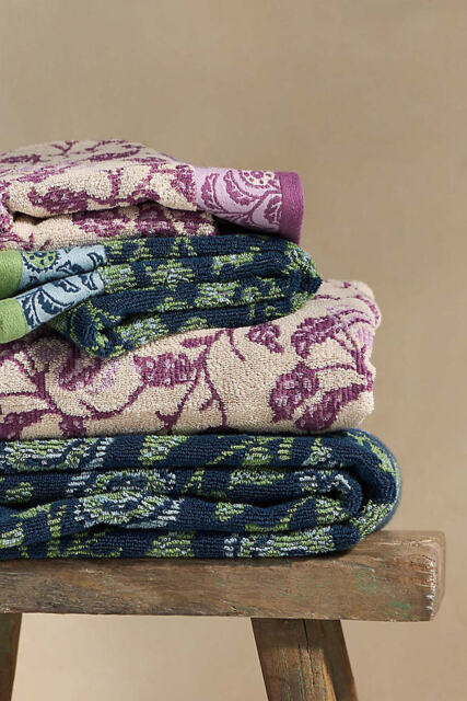 Vivi Cotton Jacquard Terrycloth Towel Collection - image 1