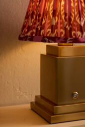Ludlow Cordless Table Lamp - thumbnail 3