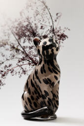 Glass Cat Vase - thumbnail 4